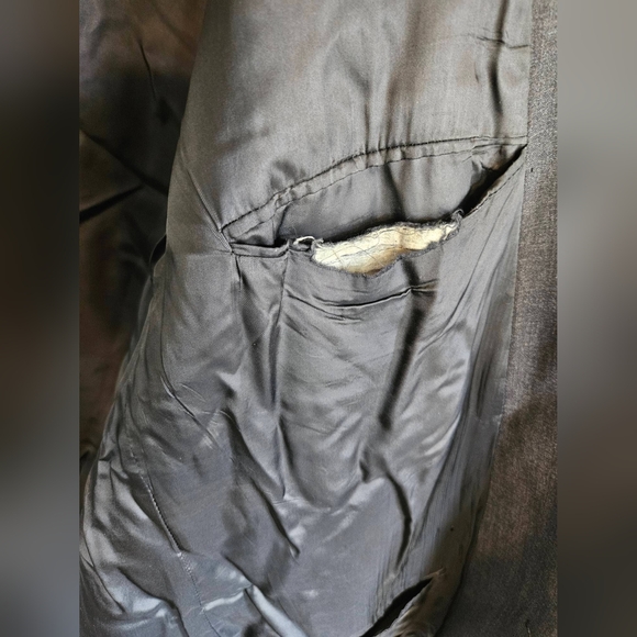 Men's Italian made dark grey wool sport coat sz44L - Picture 3 of 4